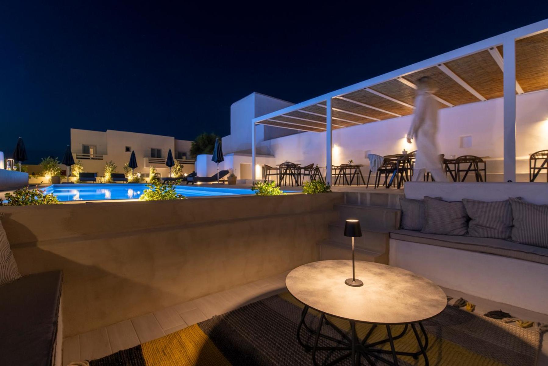 Quartano Suites By Heliessa, Adults Only 纳乌萨 外观 照片