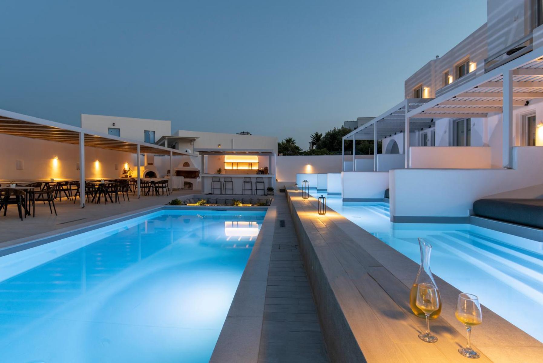 Quartano Suites By Heliessa, Adults Only 纳乌萨 外观 照片