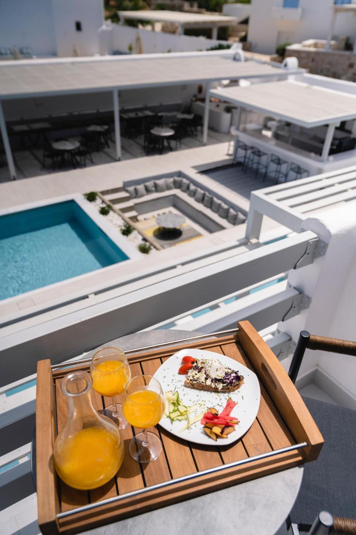 Quartano Suites By Heliessa, Adults Only 纳乌萨 外观 照片