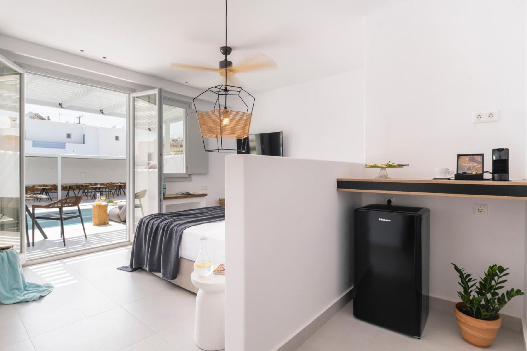 Quartano Suites By Heliessa, Adults Only 纳乌萨 外观 照片