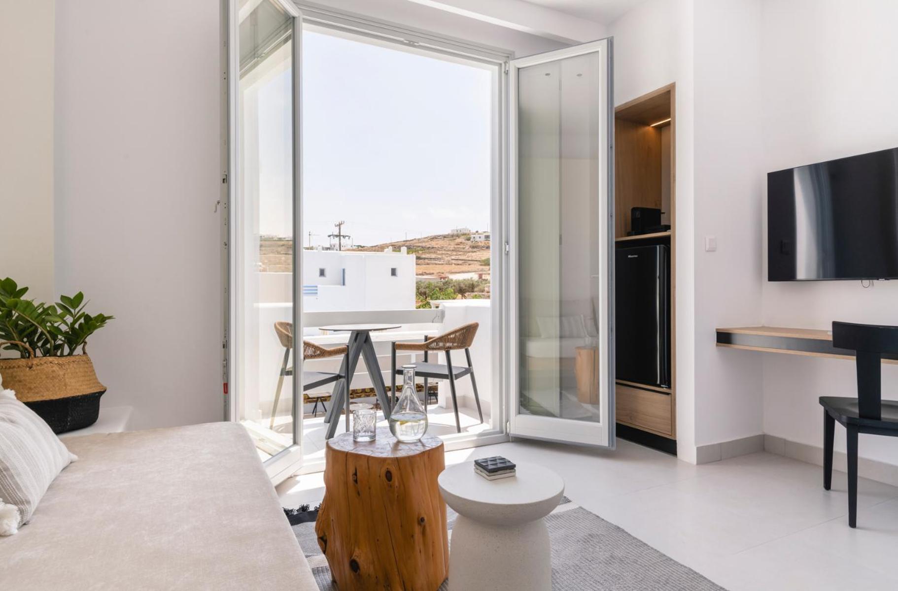 Quartano Suites By Heliessa, Adults Only 纳乌萨 外观 照片